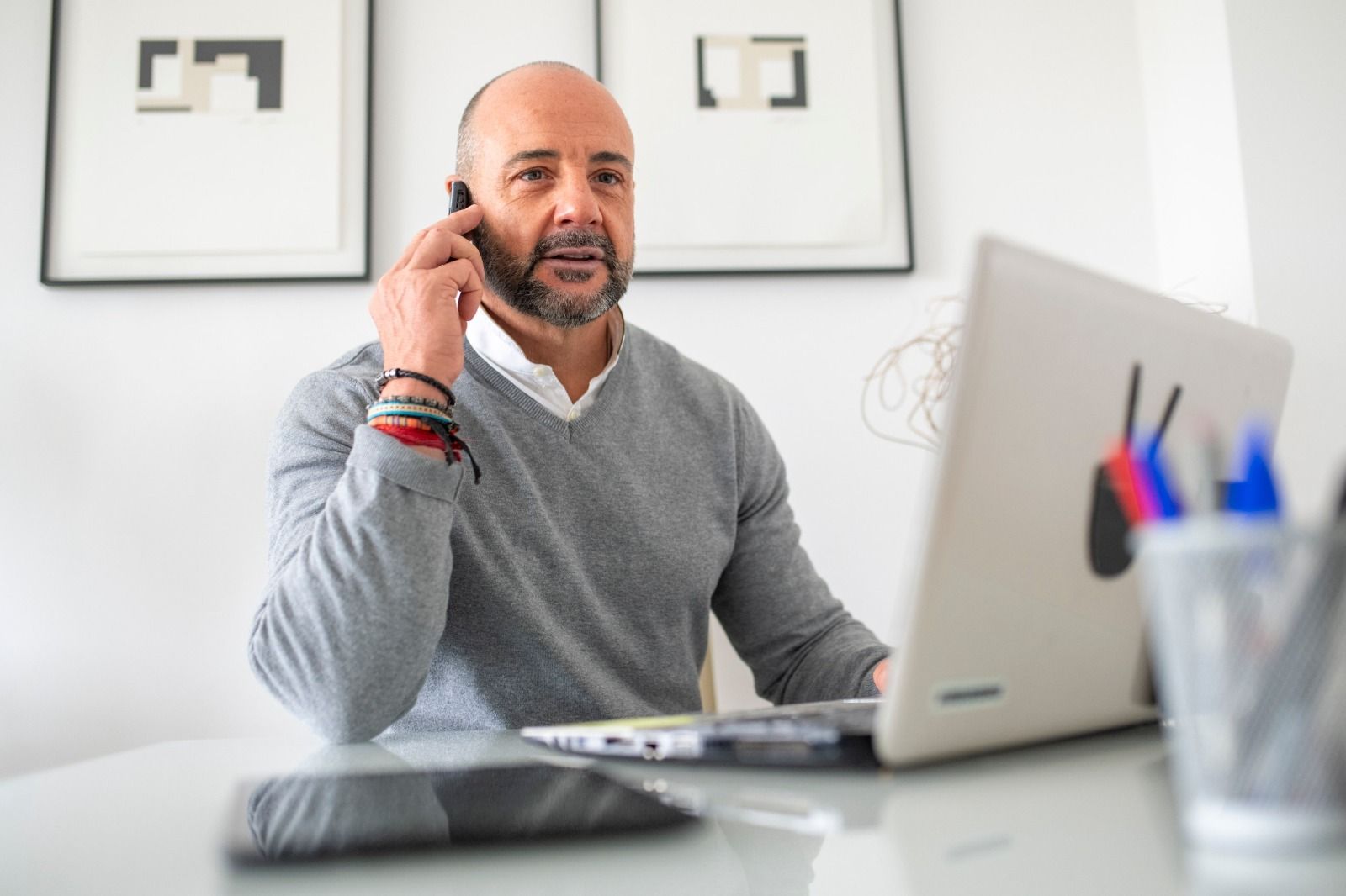 Asesor inmobiliario especializado la venta de propiedades en Hendaye